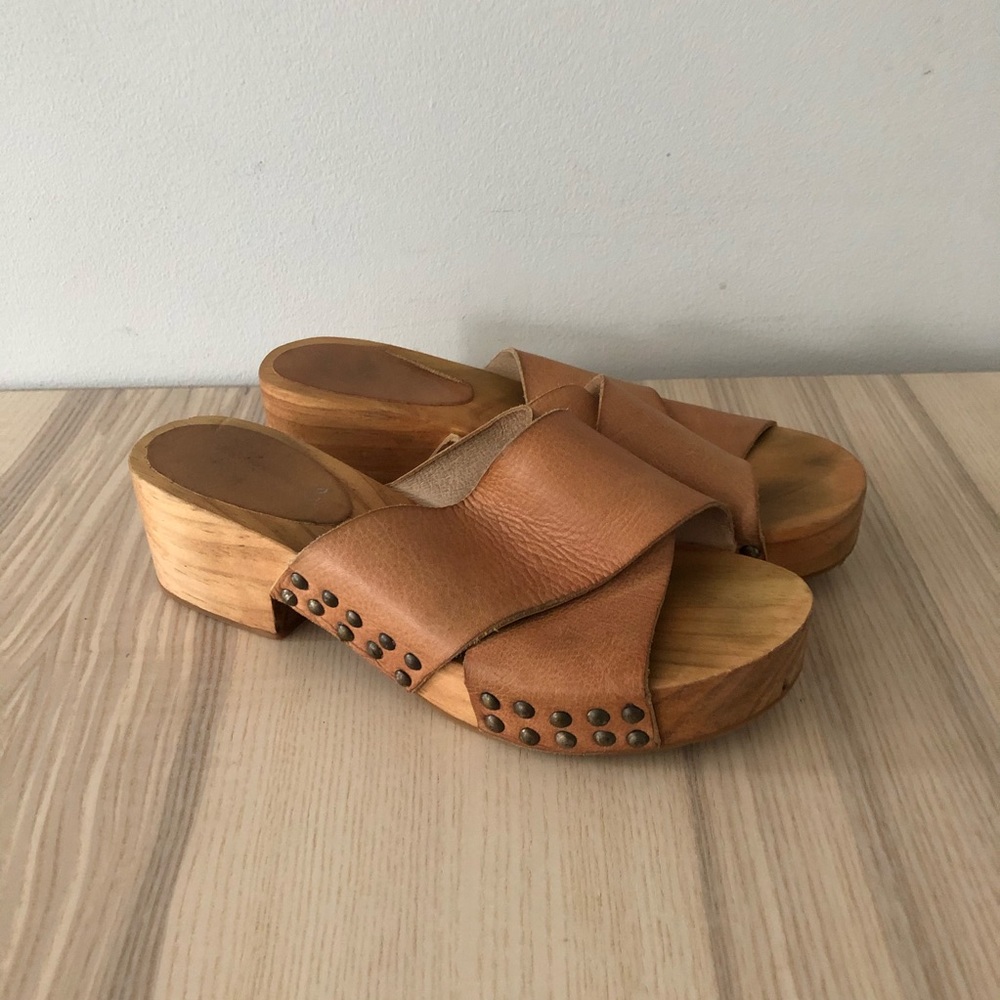 Free People clogs